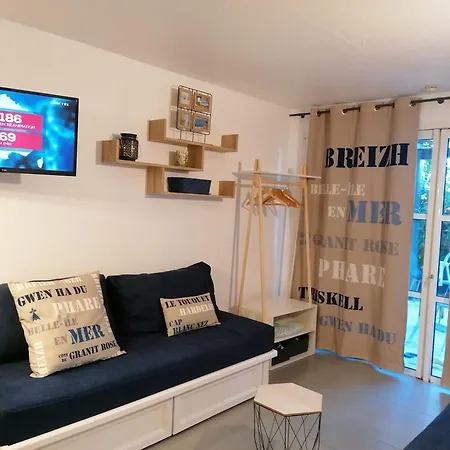 Rez De Jardin Cap Esterel Renove Et Climatise Апартаменты Сен-Рафаэль