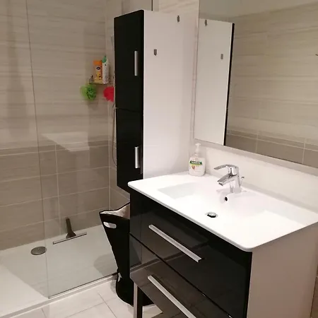 Appartement Rez De Jardin Cap Esterel Renove Et Climatise Saint-Raphaël